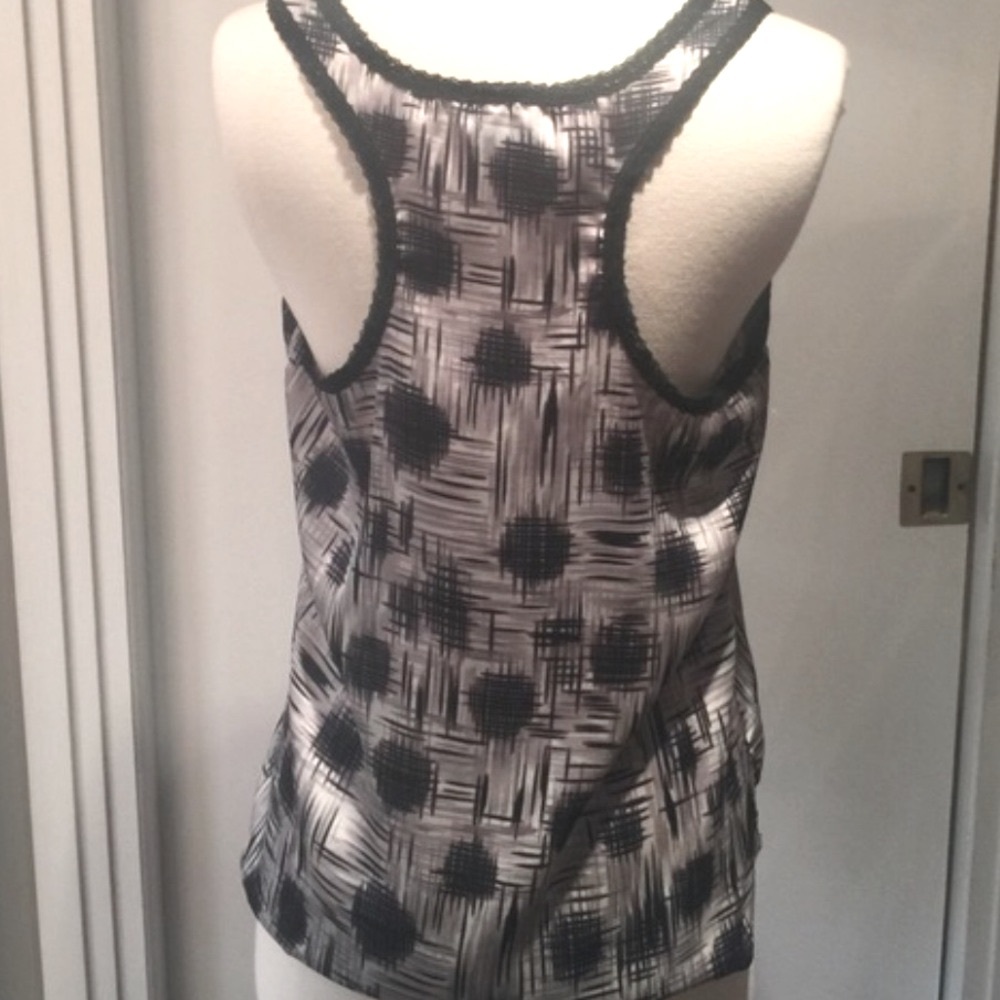 H.I.P. Pattern Tank Top - Picture 2 of 4